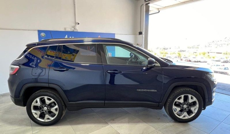 JEEP Compass pieno