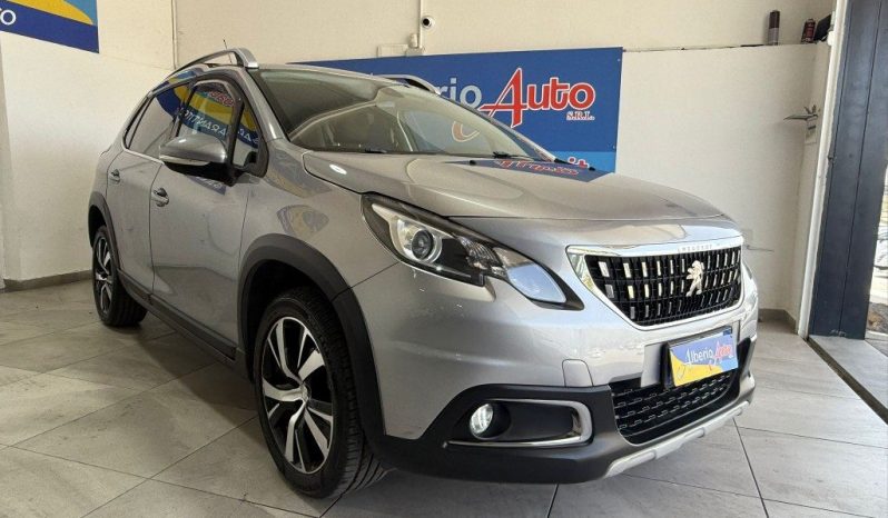 PEUGEOT 2008 pieno