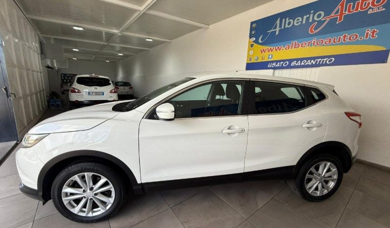 NISSAN Qashqai pieno