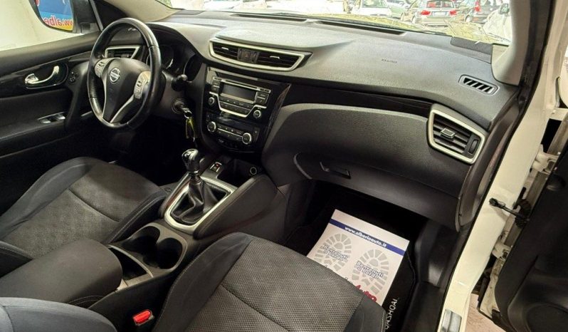 NISSAN Qashqai pieno