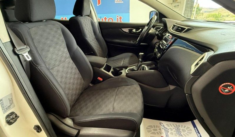 NISSAN Qashqai pieno