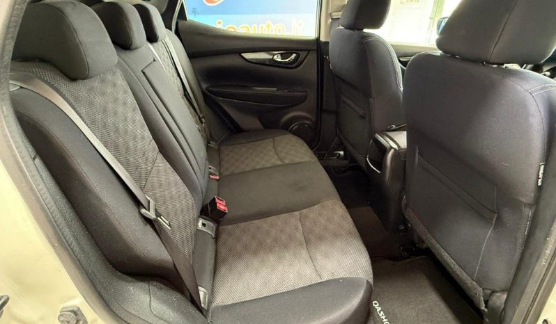 NISSAN Qashqai pieno