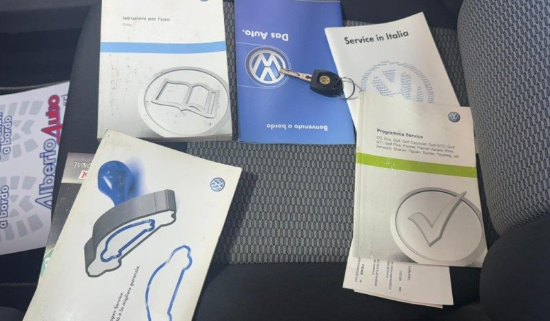 VOLKSWAGEN Polo pieno