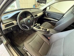 BMW 320 pieno