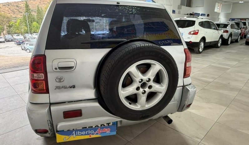 TOYOTA RAV 4 pieno