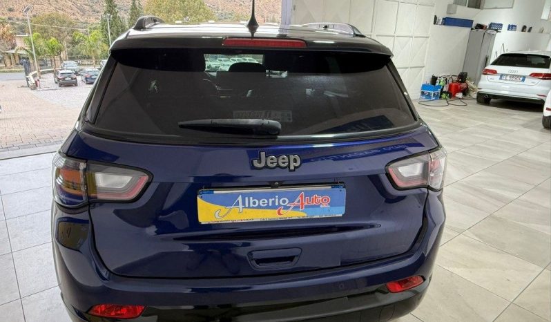 JEEP Compass pieno