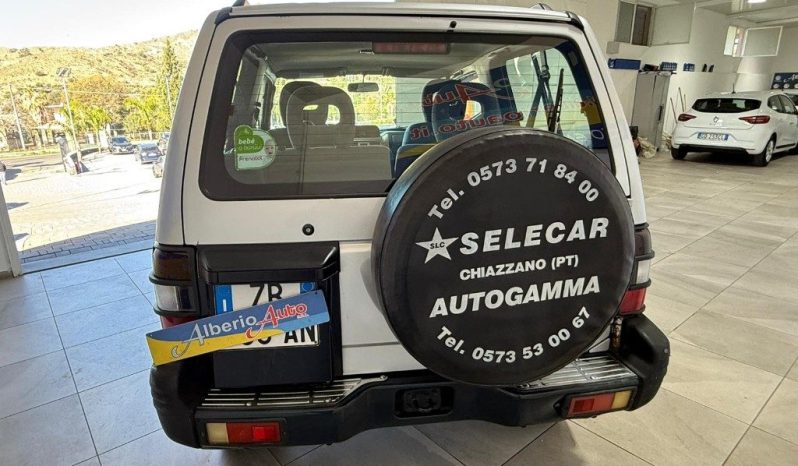 MITSUBISHI Pajero pieno