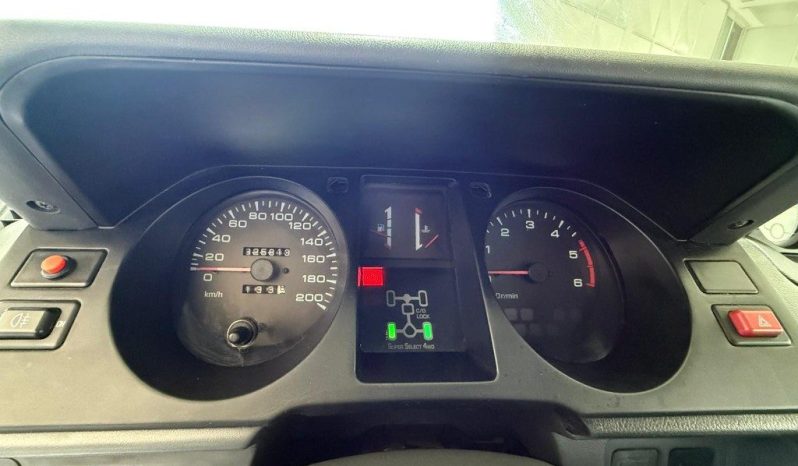 MITSUBISHI Pajero pieno