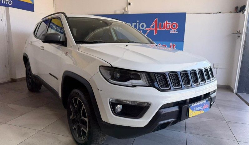 JEEP Compass pieno