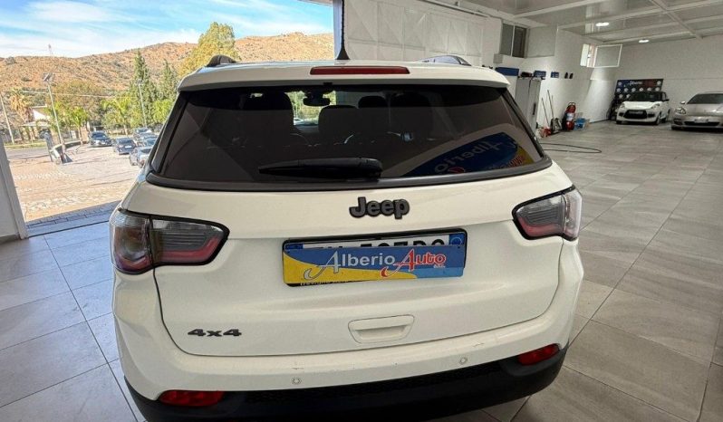 JEEP Compass pieno