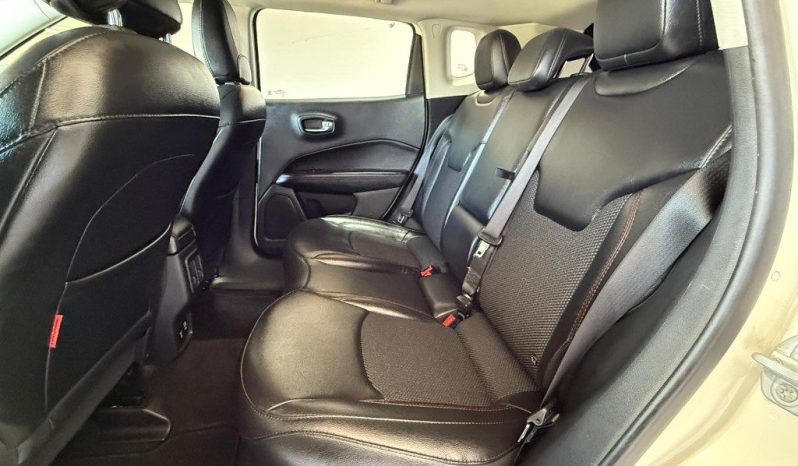 JEEP Compass pieno