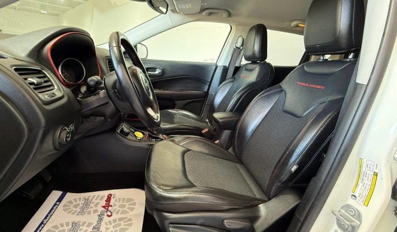 JEEP Compass pieno