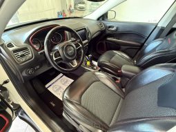 JEEP Compass pieno