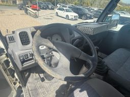 NISSAN Cabstar pieno
