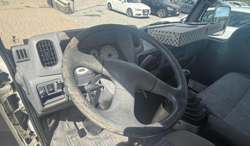 NISSAN Cabstar pieno