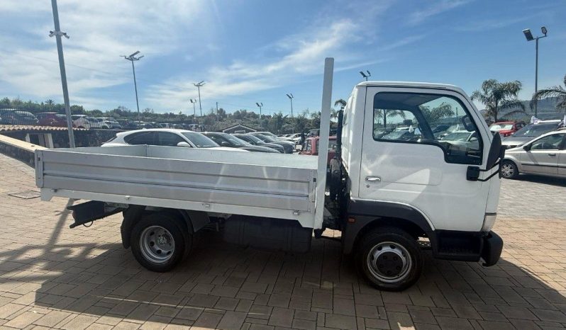 NISSAN Cabstar pieno