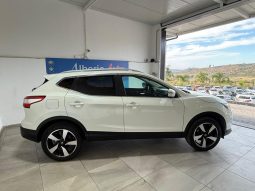 NISSAN Qashqai pieno