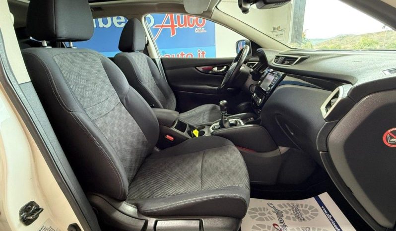 NISSAN Qashqai pieno