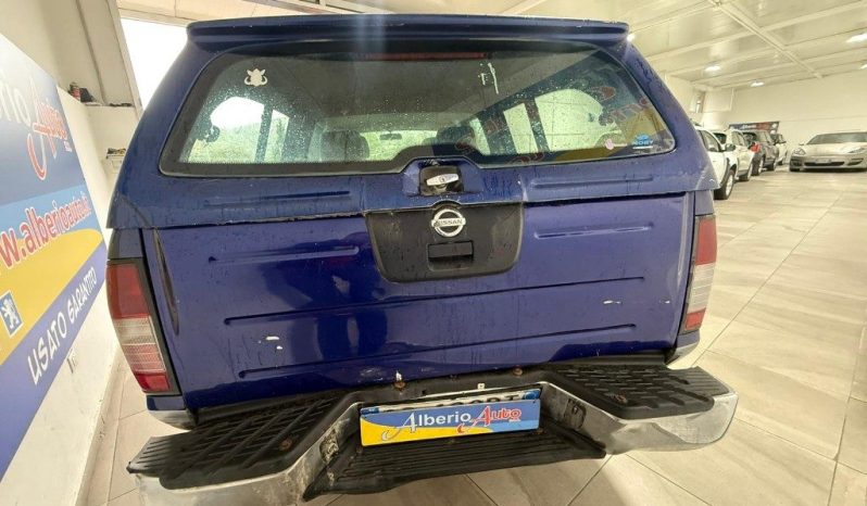 NISSAN Pick Up pieno