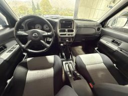 NISSAN Pick Up pieno