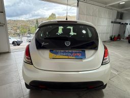 LANCIA Ypsilon pieno