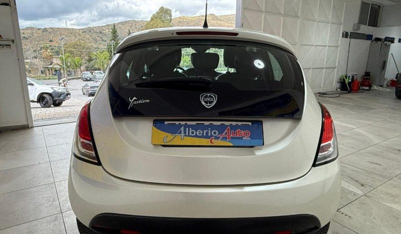 LANCIA Ypsilon pieno