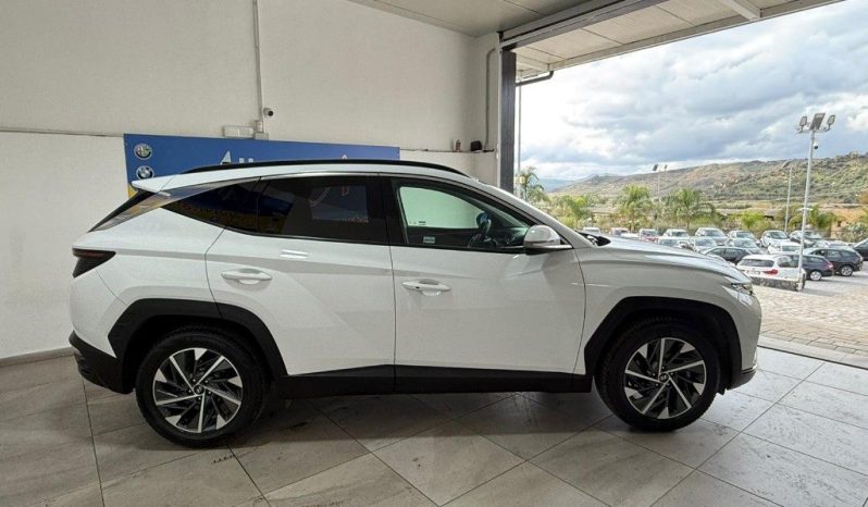 HYUNDAI Tucson pieno