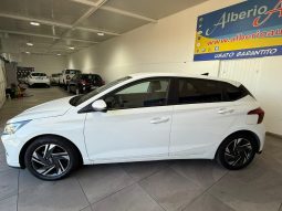 HYUNDAI i20 pieno