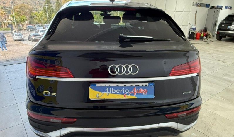 AUDI Q5 pieno
