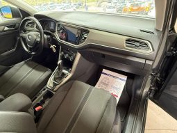 VOLKSWAGEN T-Roc pieno