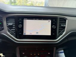 VOLKSWAGEN T-Roc pieno