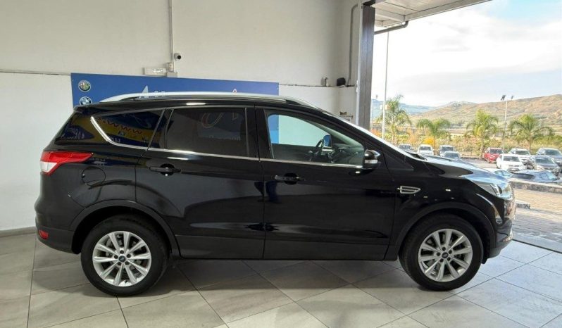 FORD Kuga pieno