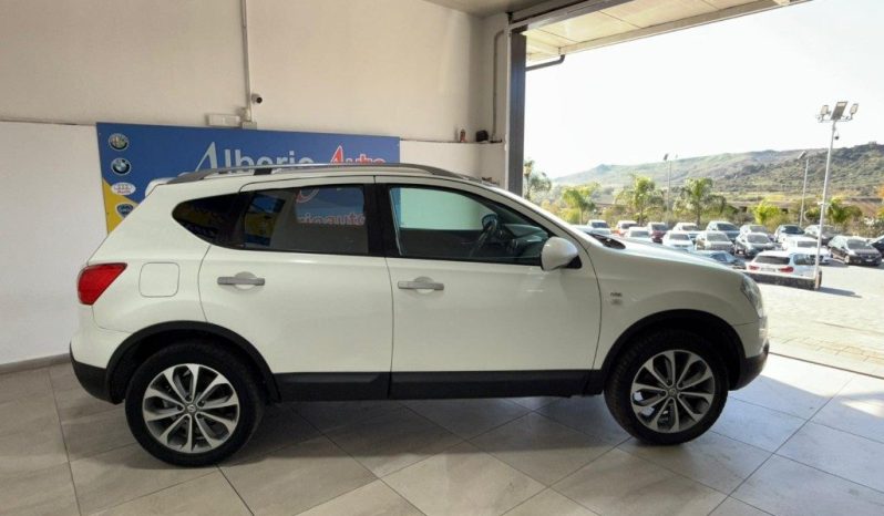 NISSAN Qashqai pieno