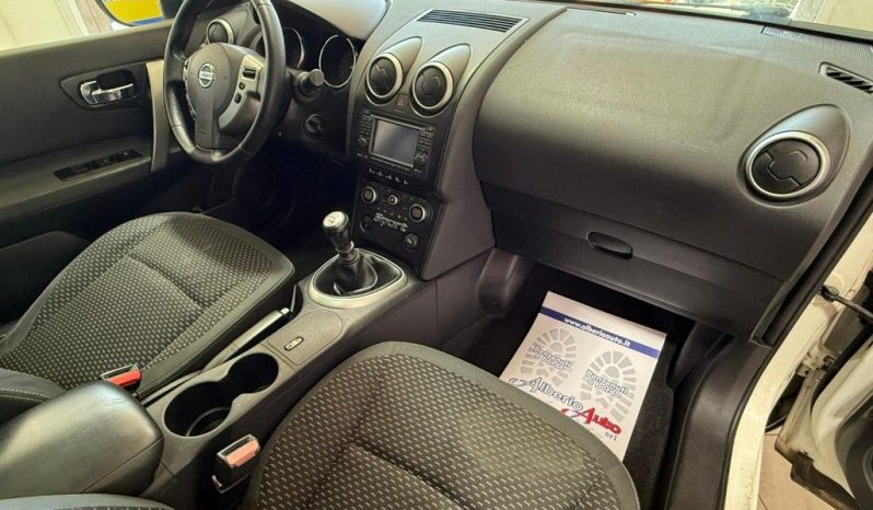 NISSAN Qashqai pieno