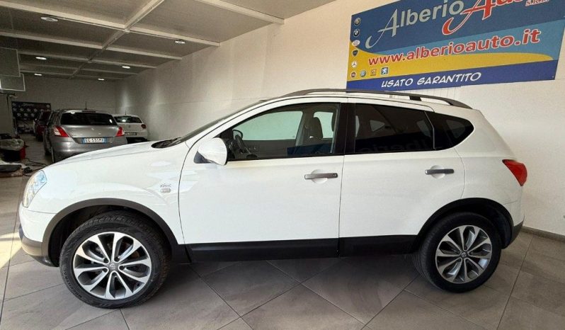 NISSAN Qashqai pieno