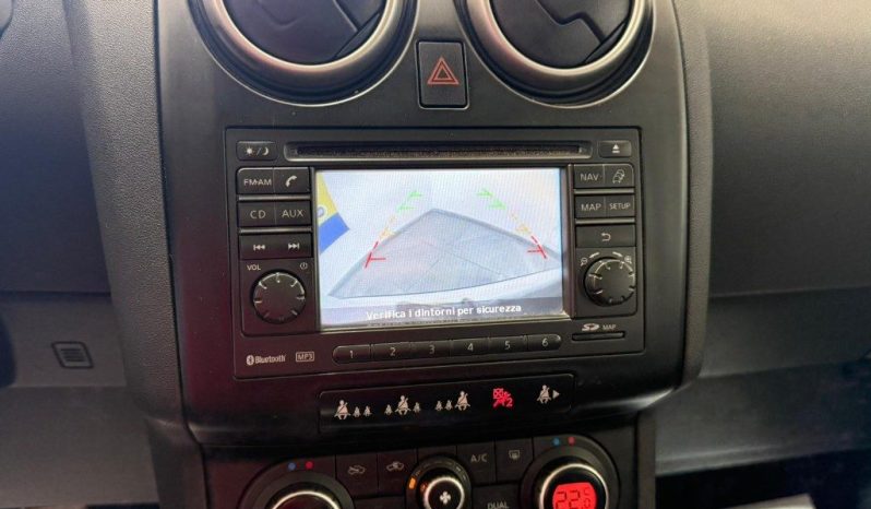 NISSAN Qashqai pieno