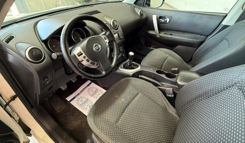 NISSAN Qashqai pieno