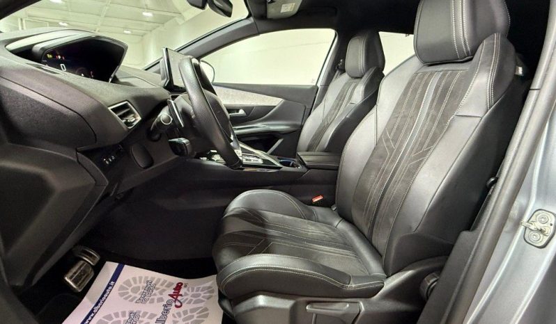 PEUGEOT 3008 pieno