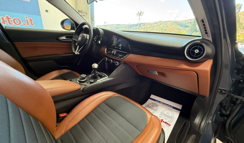 ALFA ROMEO Giulia pieno