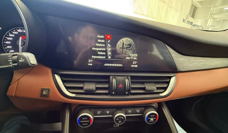 ALFA ROMEO Giulia pieno