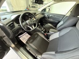 NISSAN Qashqai pieno