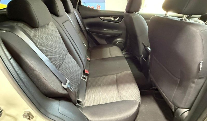 NISSAN Qashqai pieno