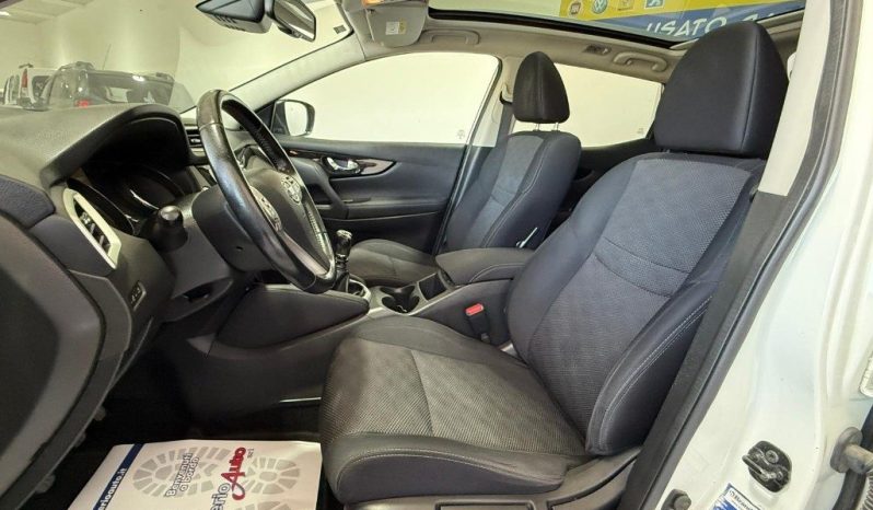 NISSAN Qashqai pieno