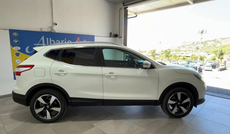 NISSAN Qashqai pieno