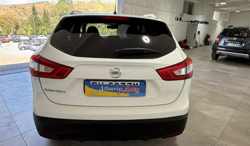 NISSAN Qashqai pieno