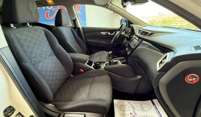NISSAN Qashqai pieno