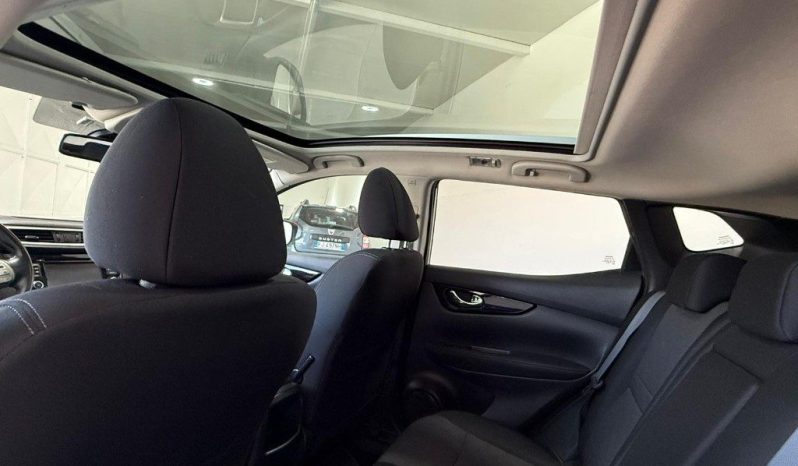 NISSAN Qashqai pieno