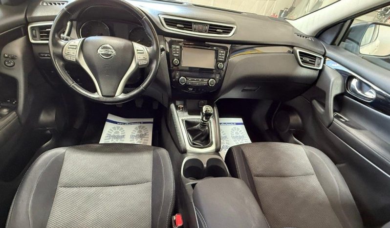 NISSAN Qashqai pieno