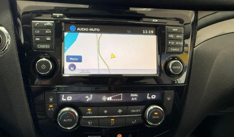 NISSAN Qashqai pieno