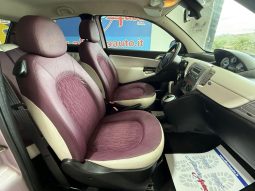 LANCIA Ypsilon pieno